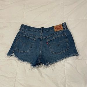 Levi’s 501 women shorts, W31